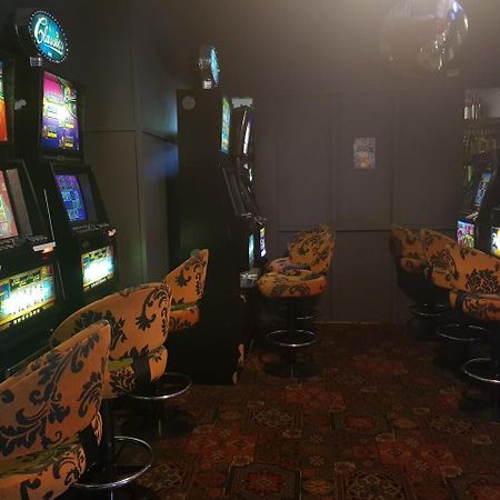 Hotel Kerwick Redbank Bagian luar foto
